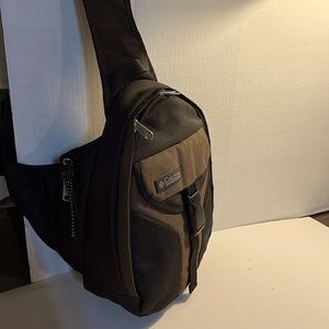 Columbia Sling Backpack